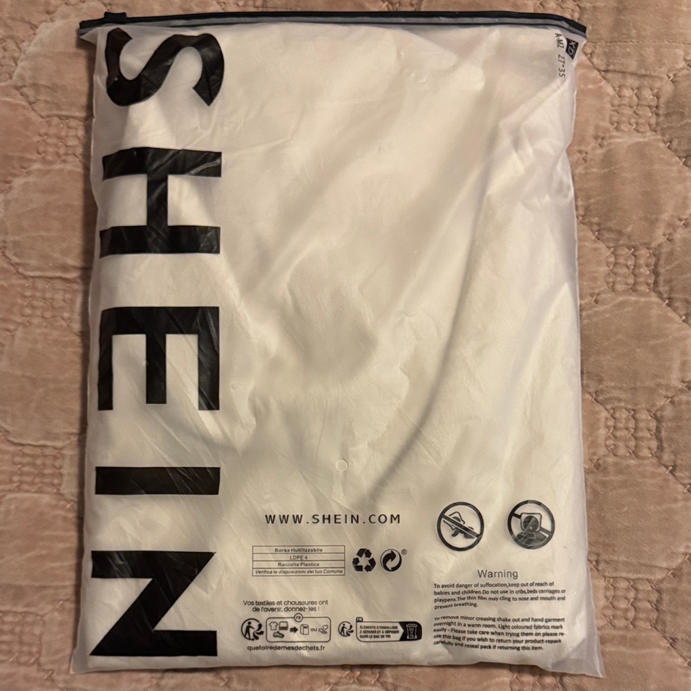 SHEIN Classic Cream Apparel